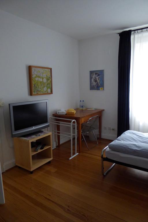 B&B Schlettstadterstrasseバーゼル エクステリア 写真
